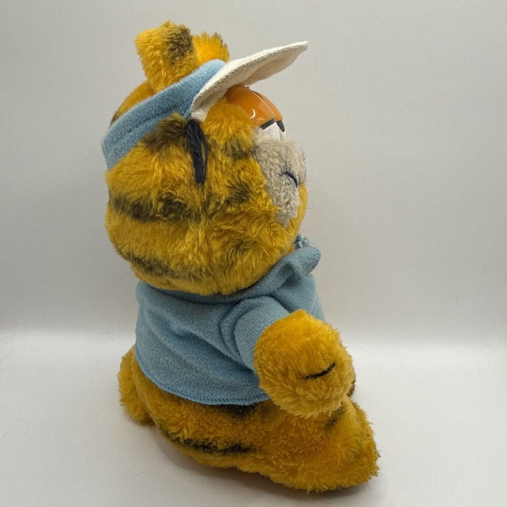 Vintage 1980s Dakin Garfield Golf Plush Blue Shirt Visor Stuffed Cat - Picture 2 of 9